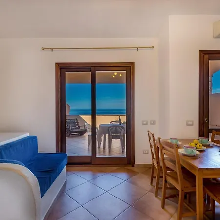 Casa Rosa Rossa - Perfect House For Family Holidays וילה קוסטה פרדיסו